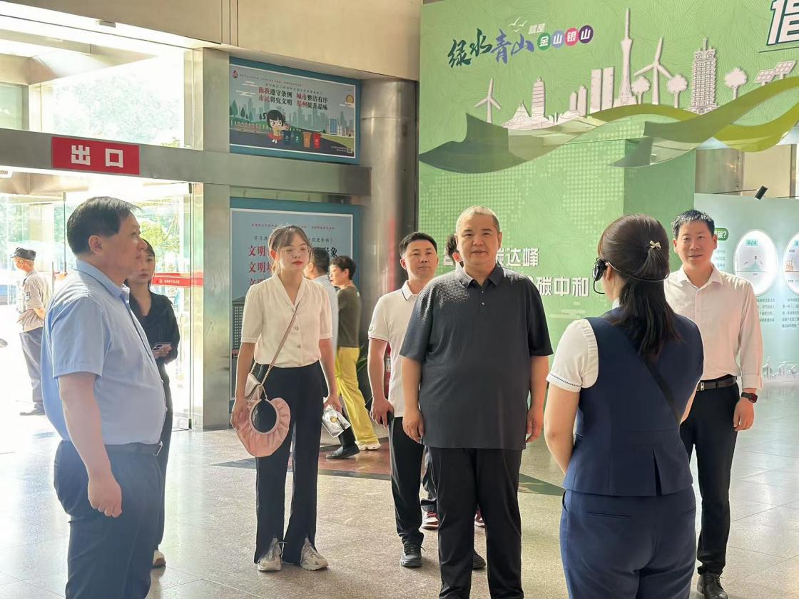 鄂尔多斯乐发500到郑州科技馆调研