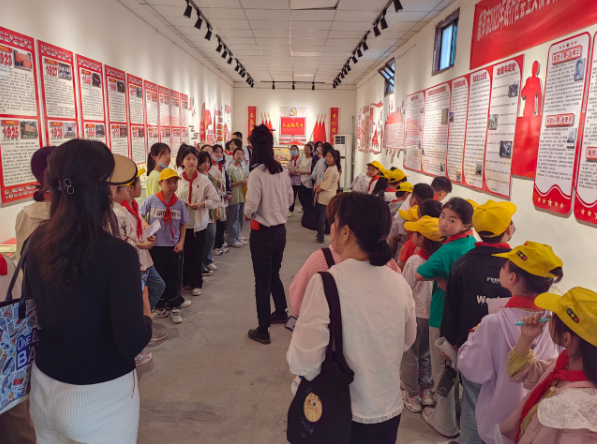 沉浸式学习！一同开启新郑科普研学探索之旅