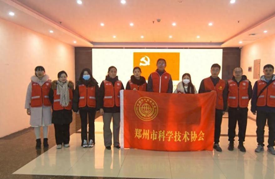 重温红色历史 传承红色基因—郑州乐发500组织党员干部赴郑州党史馆参观学习