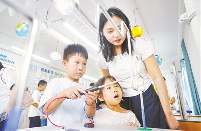 【聚焦首个全国科普月】兴隆社区蚂蚁科技馆开馆