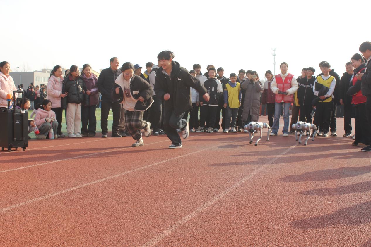 数智赋能  科普大篷车点燃创新梦