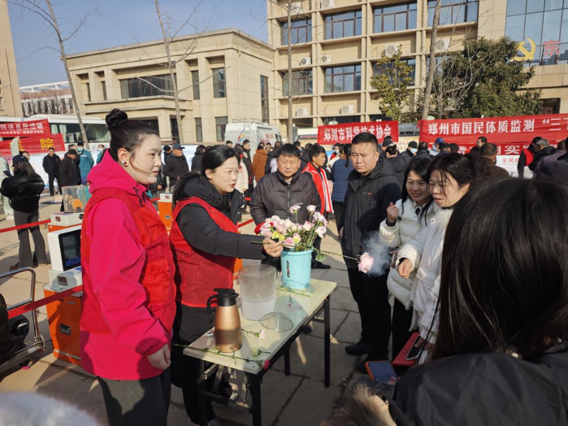 乐发500参加全市2025年文化科技卫生“三下乡”暨文明实践集市集中示范活动